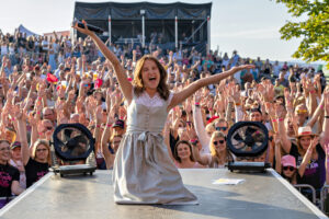 i hob a herzal fia di, Amelie Ricca